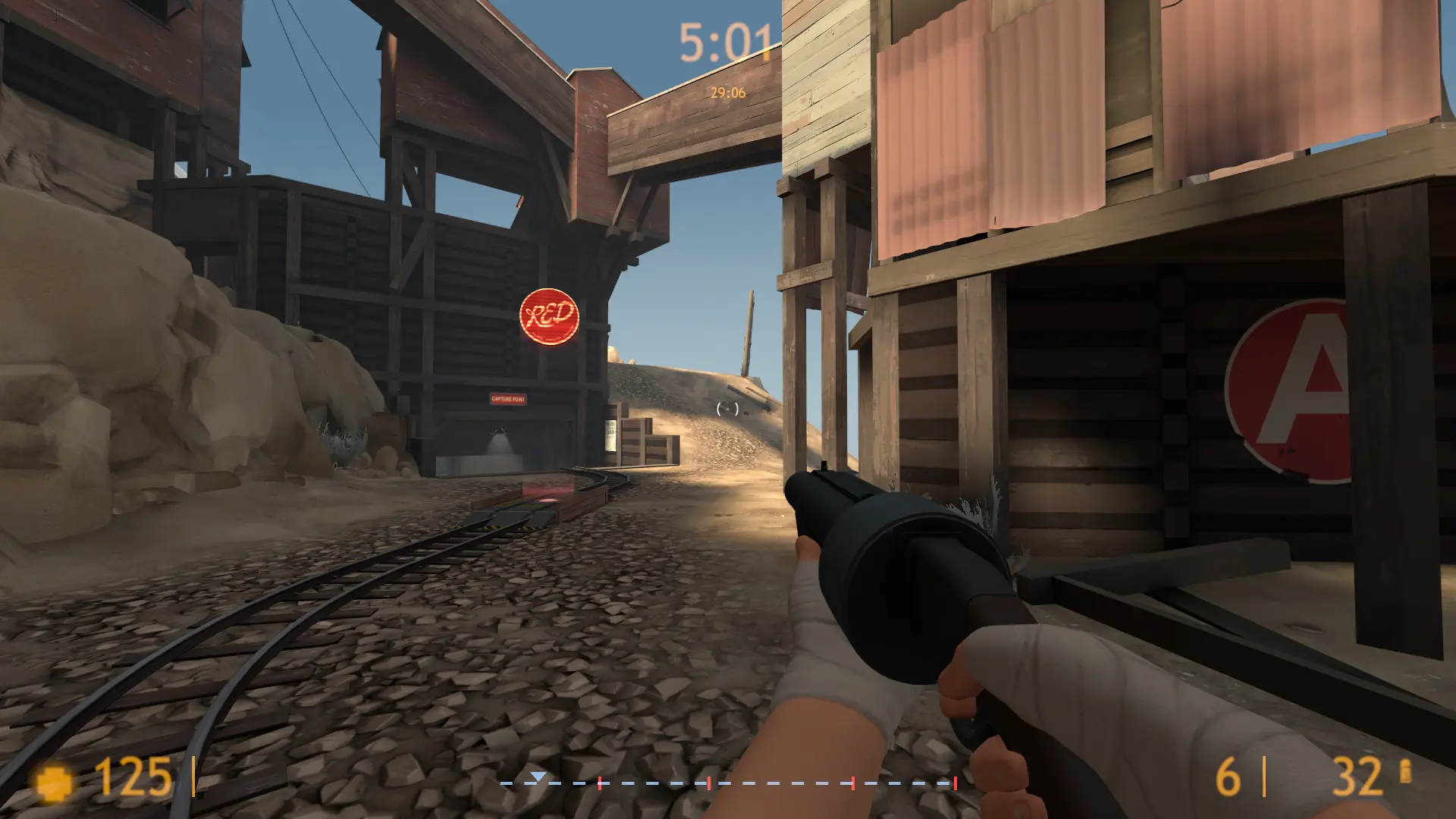 Half-Life HUD screenshot